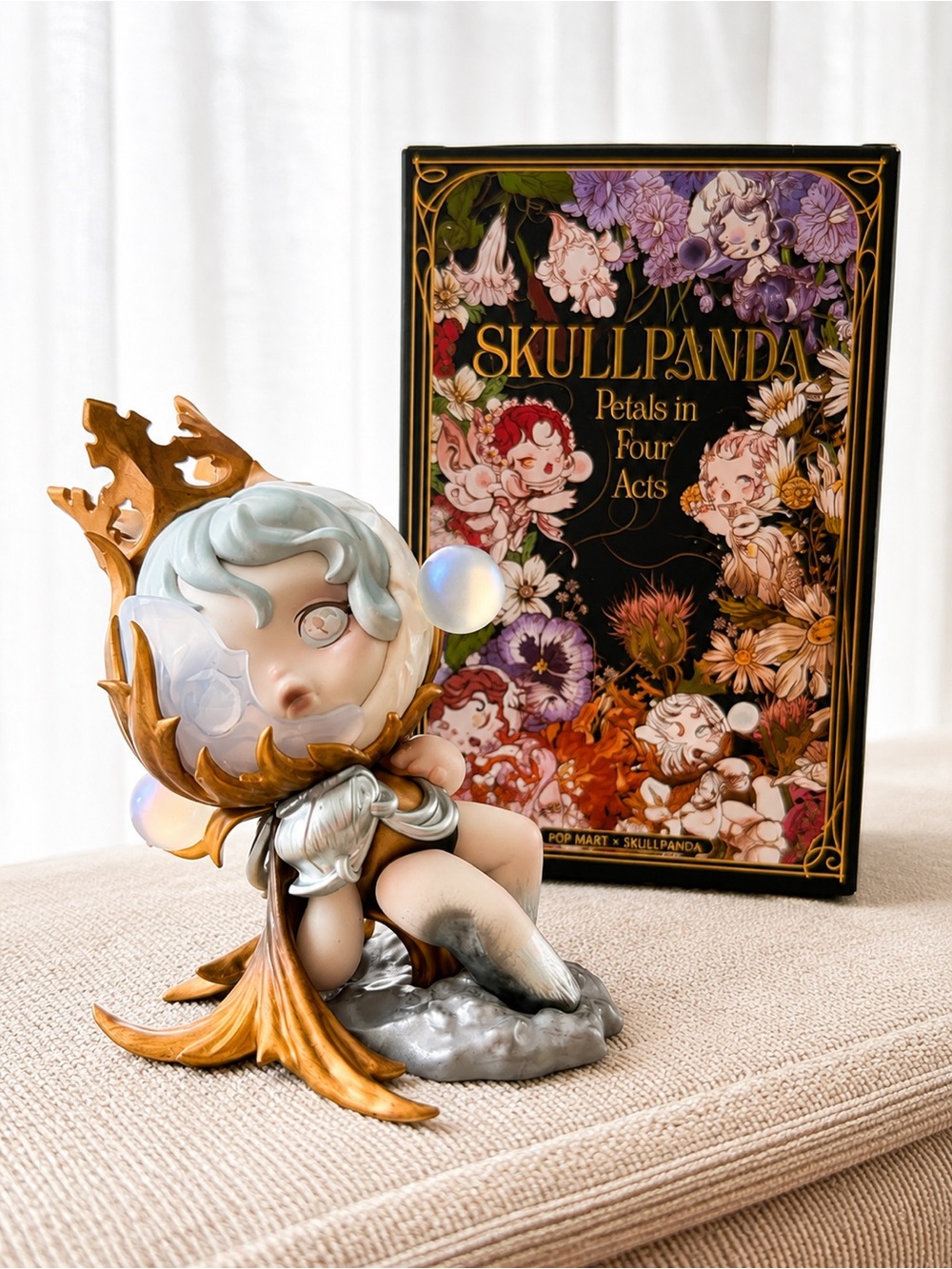 Skullpanda 'Petals in Four Acts' Figurine - The Decay Awaited